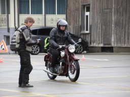 2022 Apr Fahrschule Refresher